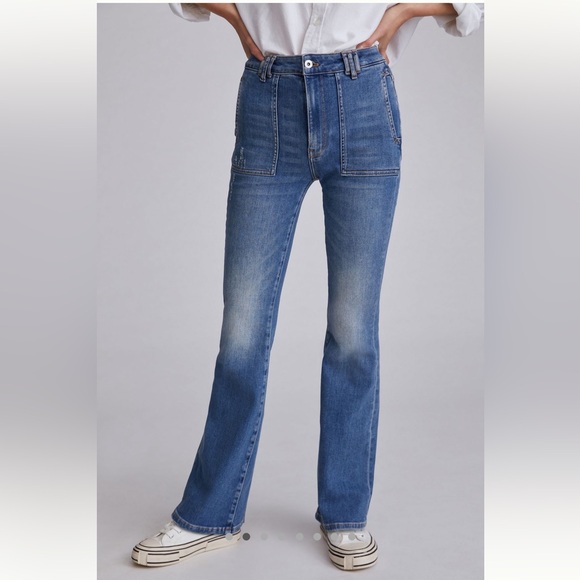 Pilcro The Icon Flare Jeans SIZE 32 - Picture 2 of 9